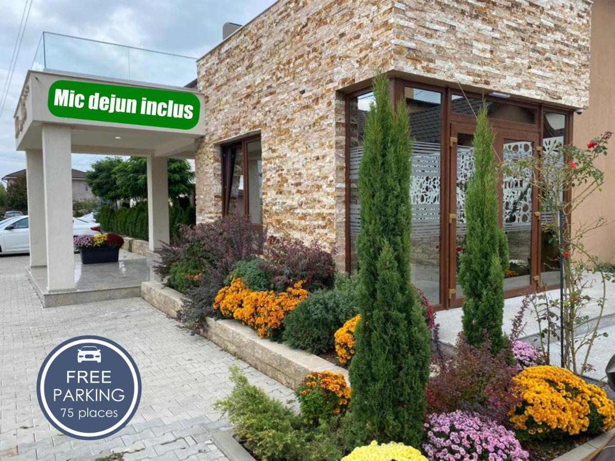 Hotel Yarus Plus Ploieşti Exterior foto